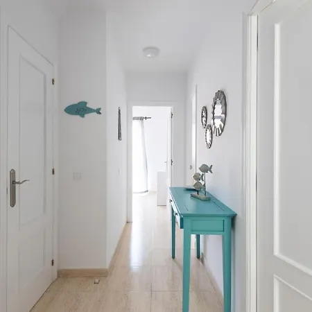 Ferienhaus Em Holidays *