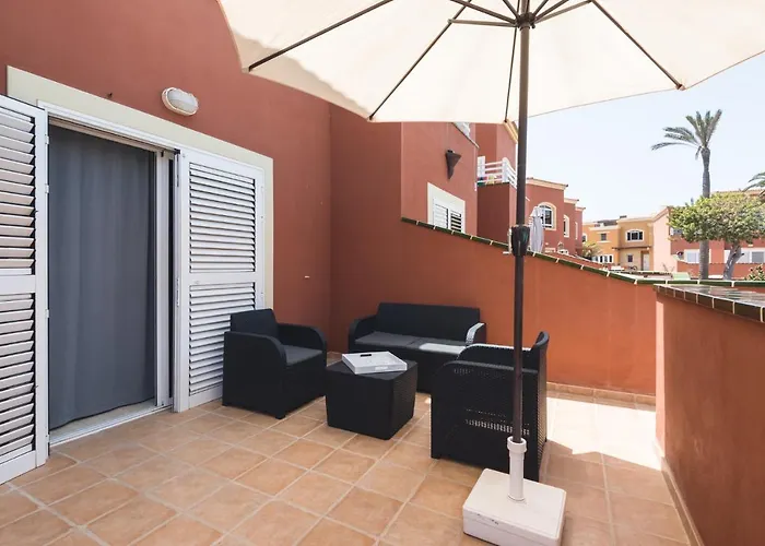 Дом отдыха Em Holidays *