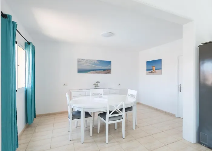 Em Holidays Дом отдыха Коральео