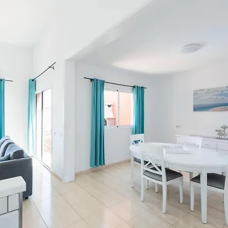 בית נופש Em Holidays