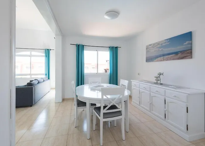 Em Holidays Κοραλέχο