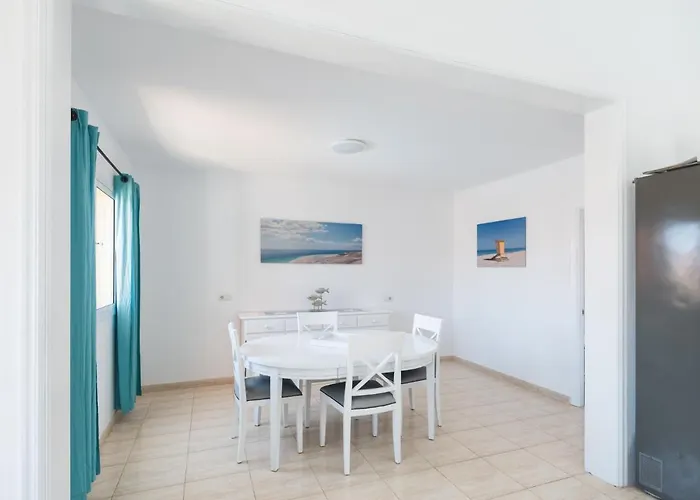 Em Holidays * Κοραλέχο